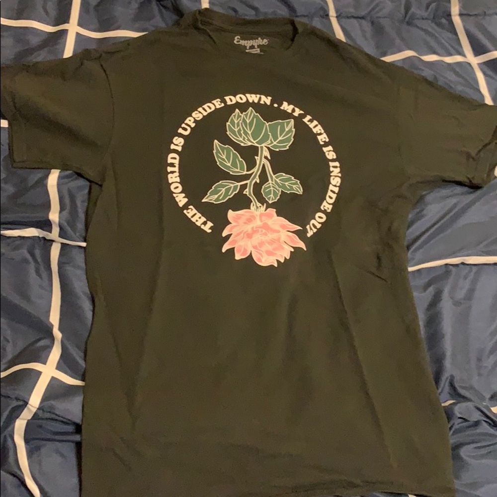 zumiez t shirt